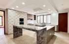 6 Bed Townhouse with En Suite in Lavington - 5