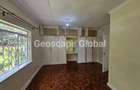 4 Bed House with En Suite in Nyari - 12