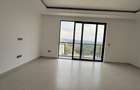 3 Bed Apartment with En Suite in Brookside - 2