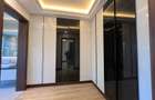 5 Bed Townhouse with En Suite in Spring Valley - 3