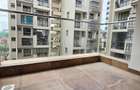 4 Bed Apartment with En Suite at Riverside Drive - 7