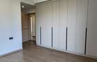 Serviced 3 Bed Apartment with En Suite in Riverside - 10