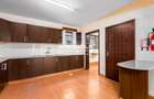 3 Bed Apartment with En Suite in Westlands Area - 2