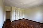 5 Bed House with En Suite in Gigiri - 14