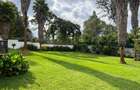6 Bed House with En Suite in Runda - 19
