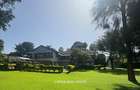 5 Bed House with Garden in Nyari - 11