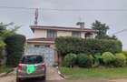 5 Bed House with En Suite in Donholm - 1