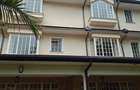 5 Bed Townhouse with En Suite in Lavington - 2