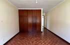 4 Bed Townhouse with En Suite in Lavington - 7