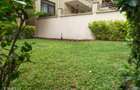 5 Bed Townhouse with En Suite at Lavington - 2