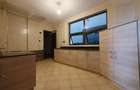 4 Bed Apartment with En Suite in General Mathenge - 8