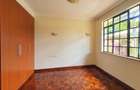 4 Bed Townhouse with En Suite at Loresho - 20