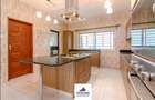 3 Bed Apartment with En Suite in Rhapta Road - 2