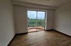 3 Bed Apartment with En Suite in Spring Valley - 2