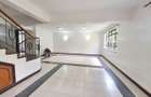 4 Bed Townhouse with En Suite at Westlands - 5