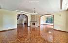 4 Bed Townhouse with En Suite at Lavington - 9