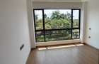 2 Bed Apartment with Swimming Pool in Riverside - 13
