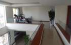 4 Bed Apartment with En Suite in Parklands - 5