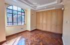 4 Bed Townhouse with En Suite in Lavington - 10