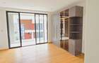 5 Bed Townhouse with En Suite at Owashiga Road - 10