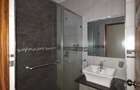 4 Bed Apartment with En Suite at 3Rd Parklands - 16