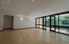 3 Bed Apartment with En Suite in Riverside - 2