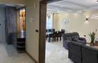 4 Bed Townhouse with En Suite in Banana - 1