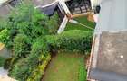 4 Bed Apartment with En Suite at Brookside Area - 2