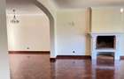 4 Bed Townhouse with En Suite in Westlands Area - 17