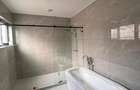 6 Bed Townhouse with En Suite in Lavington - 4