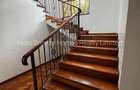 5 Bed Townhouse with En Suite in Karen - 8