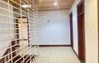 5 Bed Villa with En Suite in Rosslyn - 18