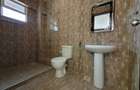 4 Bed Apartment with En Suite in Parklands - 6