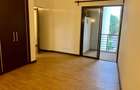3 Bed Apartment with En Suite in Parklands - 14