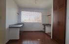 3 Bed Apartment with En Suite in Riverside - 9