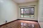 4 Bed Apartment with En Suite in General Mathenge - 9