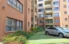 4 Bed Apartment with En Suite in Brookside - 2