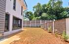 4 Bed Villa with En Suite at Lavington - 18