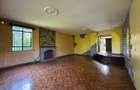 4 Bed House with En Suite in Runda - 2