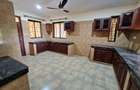 3 Bed Apartment with En Suite in Nyali Area - 14