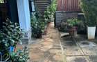2 Bed House with En Suite at Rosslyn Road - 16