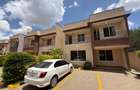 4 Bed Townhouse with En Suite at Gateway Mall - 1