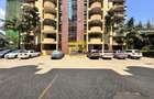 3 Bed Apartment with En Suite in Parklands - 19