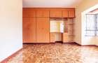 3 Bed Apartment with En Suite in Westlands Area - 17