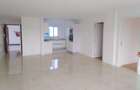 2 Bed Apartment with En Suite in Westlands Area - 1