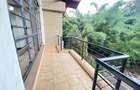 4 Bed Townhouse with En Suite in Riverside - 13