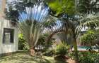 5 Bed Villa with En Suite in Lavington - 6