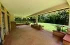 5 Bed House with En Suite in Rosslyn - 18
