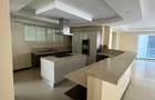 3 Bed Apartment with En Suite at Riverside - 4