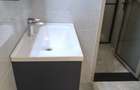 Studio Apartment with En Suite at Valley Arcade - 4